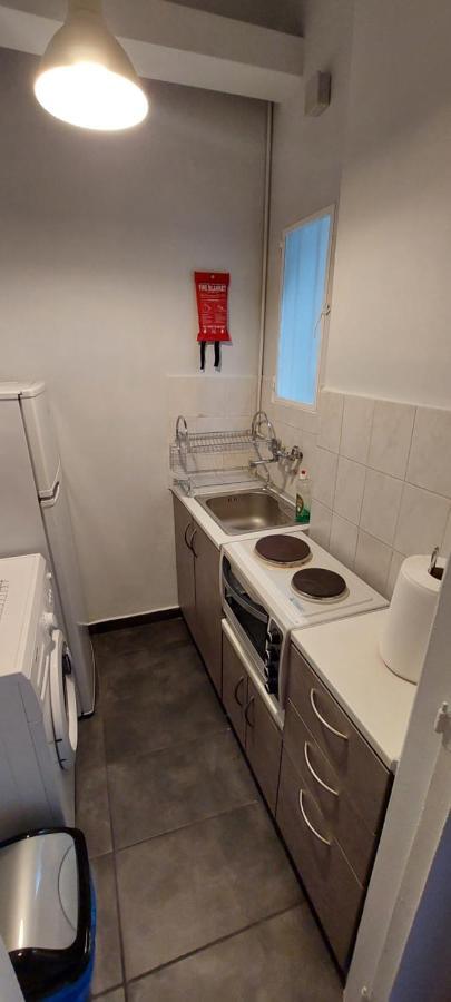 Honeybee 3 - Cozy In The Center Of Apartment Athens
